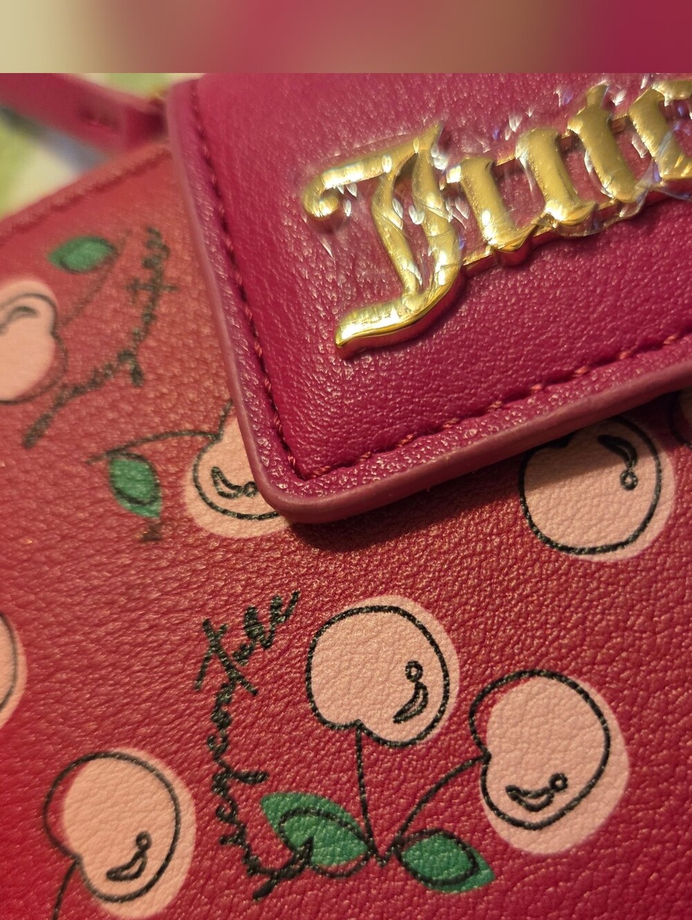 NWT Juicy Couture Cherry Girl Wallet with Pom Pom Heart Logo Charms - Picture 9 of 10